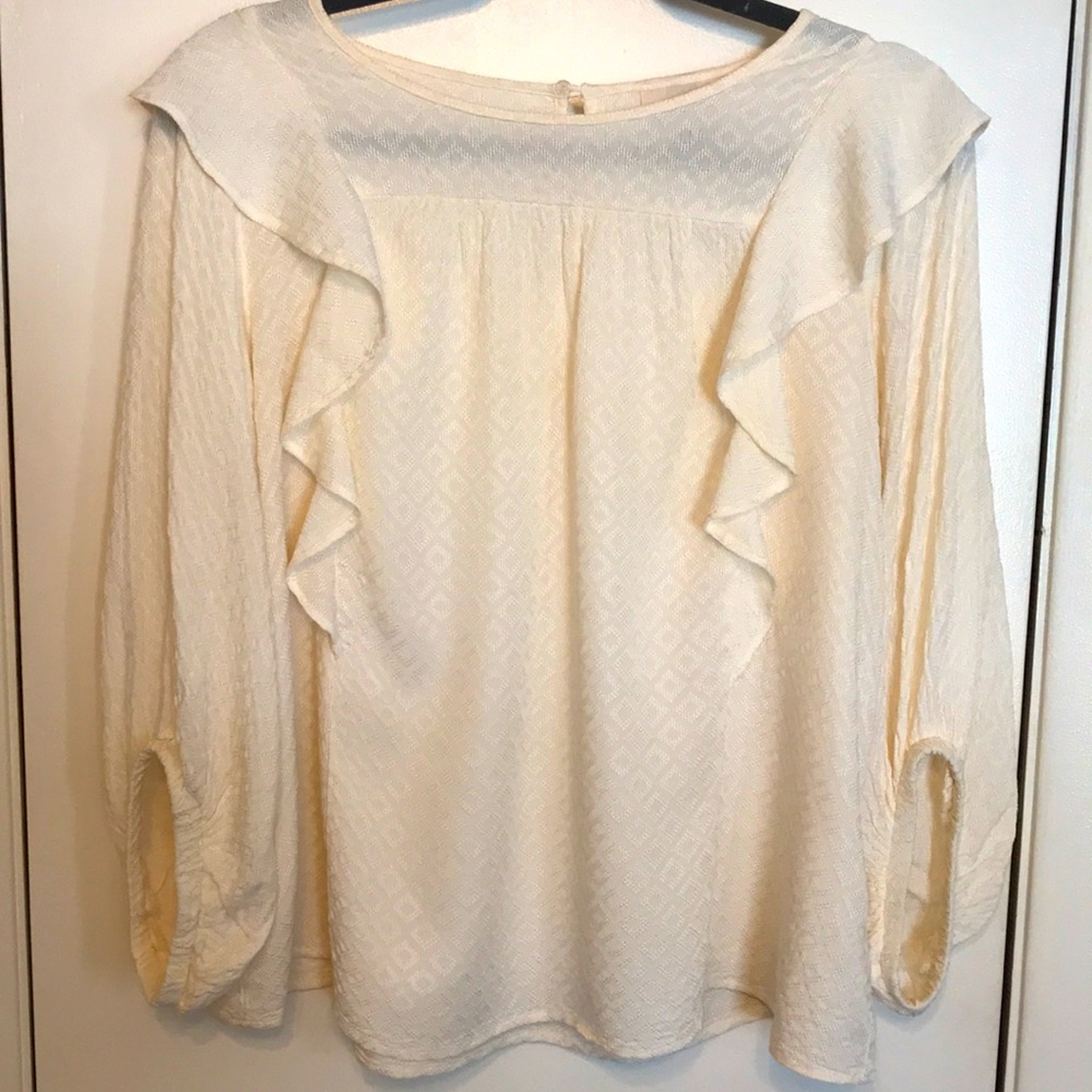 Universal Thread Ruffled Blouse